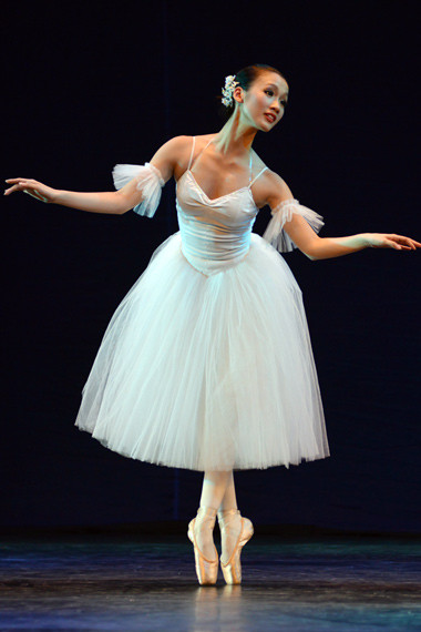 Đỗ Trần Thúy Vi - diễn viên ballet tốt nghiệp loại xuất sắc khóa 34/6 