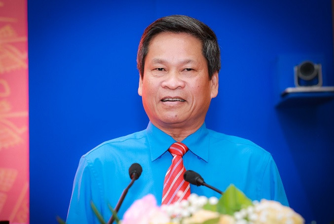 Ông Huỳnh Thanh Xuân được bầu giữ chức Phó Chủ tịch Tổng liên đoàn Lao động Việt Nam Ông Huỳnh Thanh Xuân được bầu giữ chức Phó Chủ tịch Tổng liên đoàn Lao động Việt Nam