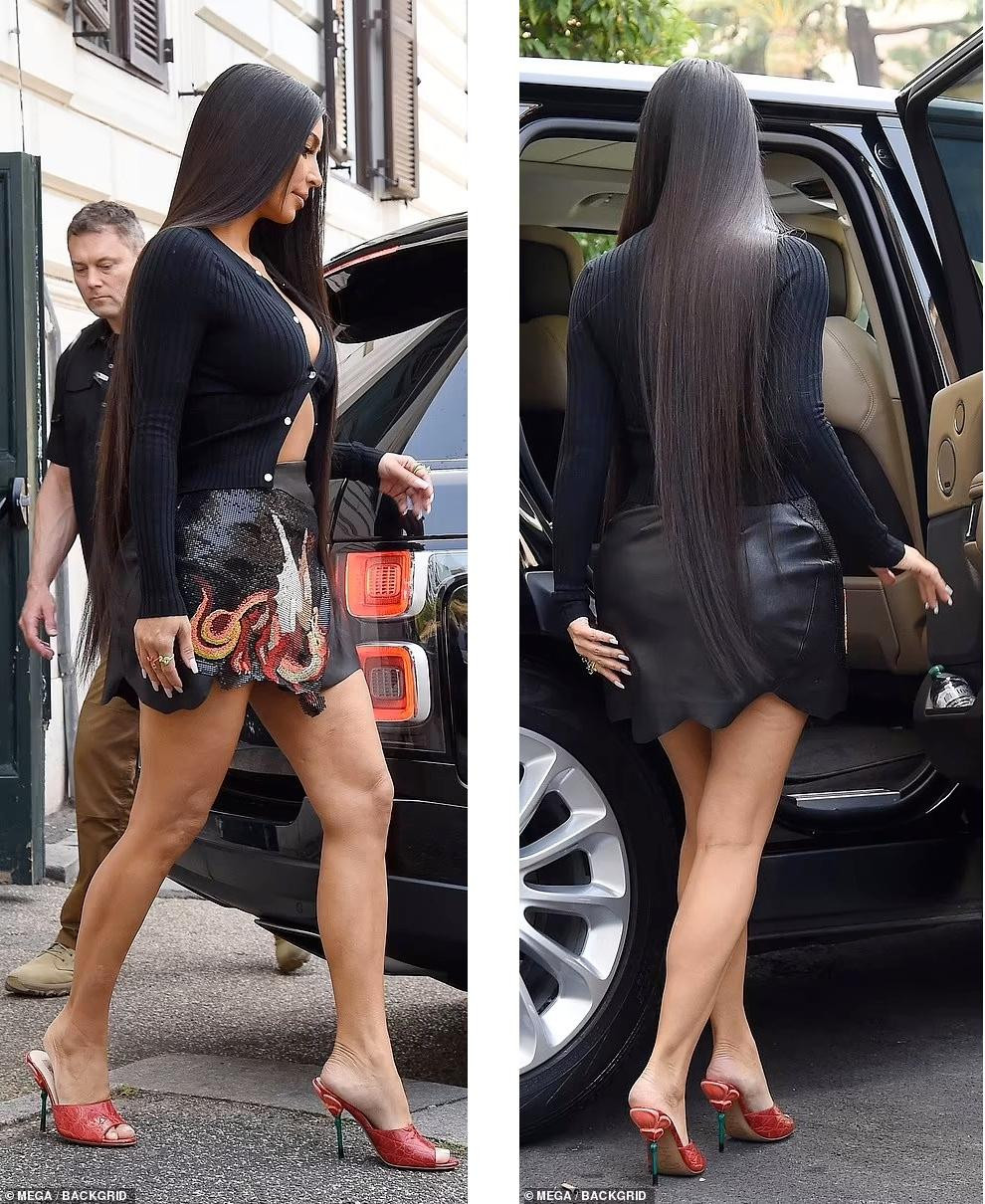 Dù ủng hộ Kanye tìm kiếm hạnh phúc mới, Kim có chút không ngờ khi chồng cũ lại bắt đầu mối quan hệ khác trước cô.