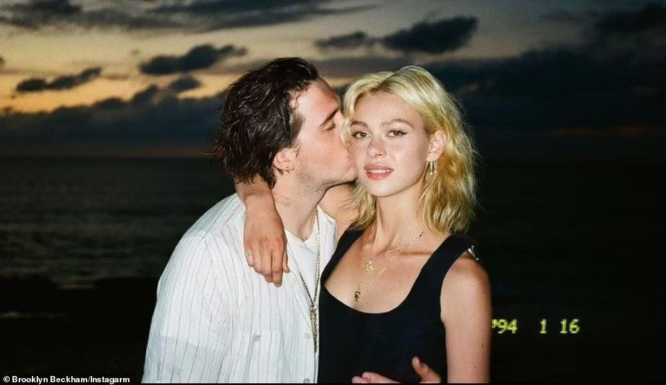 Động thái mới nhất thể hiện mong muốn được chung sống lâu dài của Brooklyn Beckham và Nicola Peltz là tậu nhà mới. Thông tin mua nhà mới được lộ ra vào đúng thời điểm cặp đôi vừa kỷ niệm 1 năm ngày đính hôn.