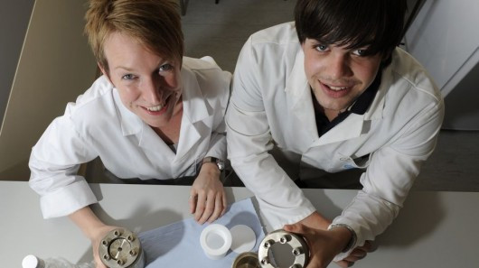 Tiến sĩ Nichola Coleman và đồng nghiệp