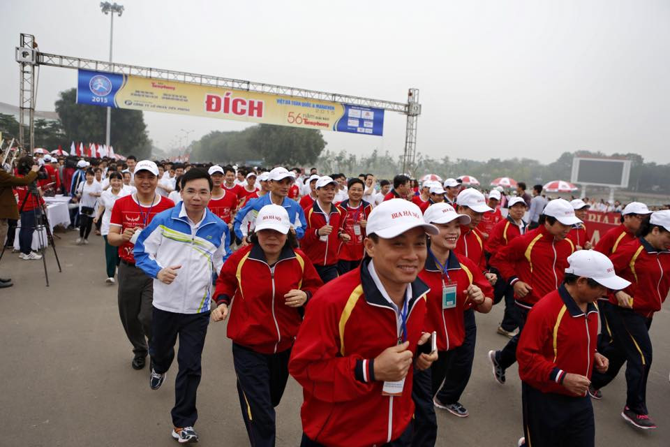 Việt dã và marathon Báo Tiền Phong: Sôi nổi đua tài ảnh 46