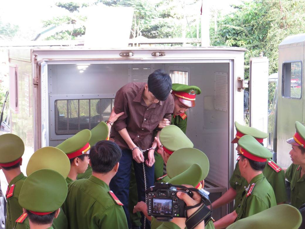 Tiếp tục xét xử vụ thảm án Bình Phước ảnh 23