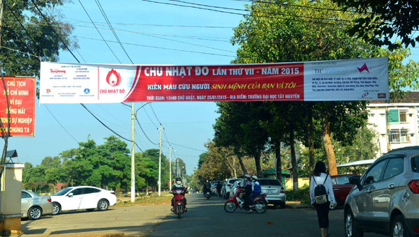 Chủ nhật Đỏ tiếp nhận 9.116 đơn vị máu ảnh 23