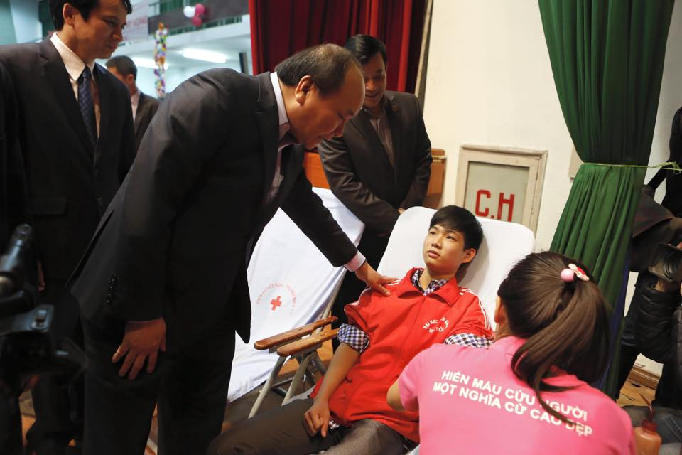 Chủ nhật Đỏ tiếp nhận 9.116 đơn vị máu ảnh 35