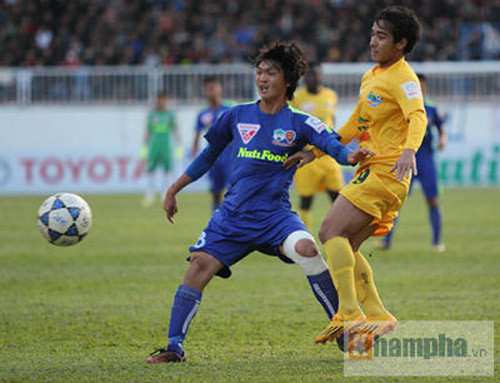 HAGL vs Thanh Hóa (1-2): Thuyền chìm tại bến ảnh 1