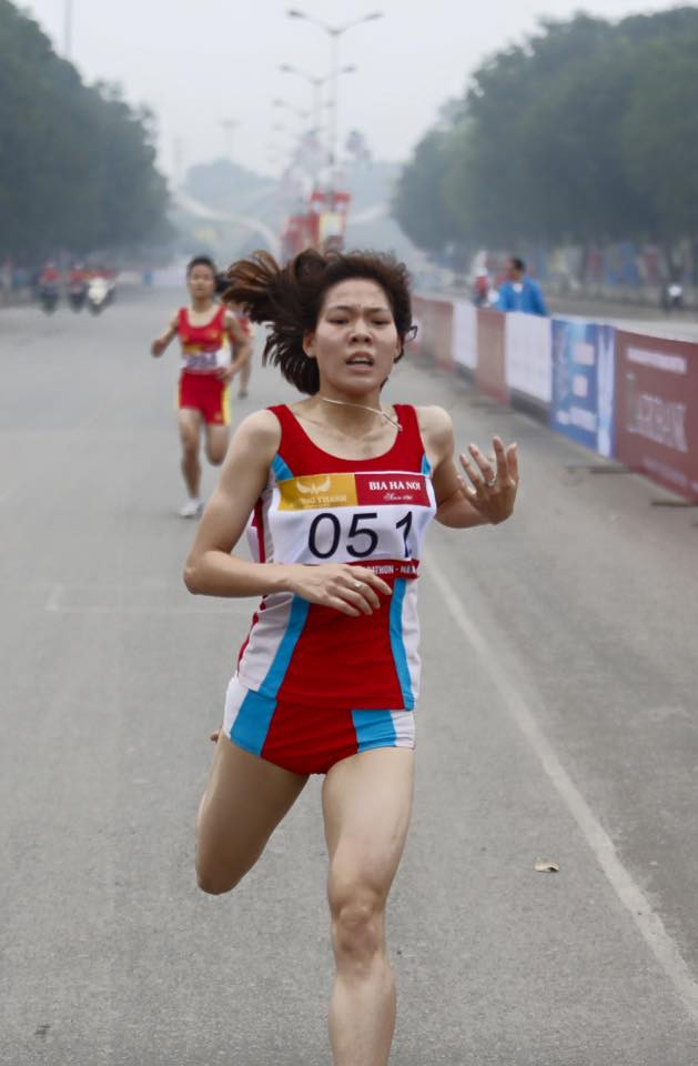 Việt dã và marathon Báo Tiền Phong: Sôi nổi đua tài ảnh 32