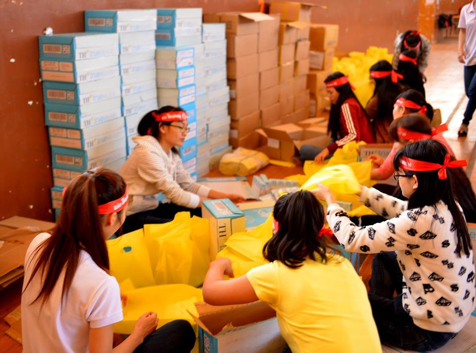 Chủ nhật Đỏ tiếp nhận 9.116 đơn vị máu ảnh 19