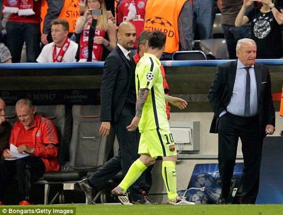 Bayern vs Barca (3-2): 'Hùm xám' lực bất tòng tâm ảnh 5