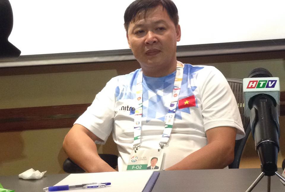 Ánh Viên rưng rưng nói lời cảm ơn thầy ảnh 8