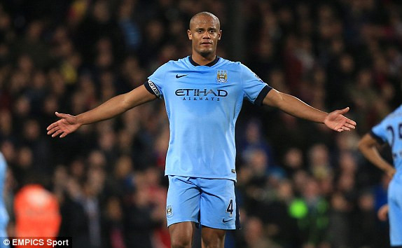 M.U-Man City (4-2): Nhuộm đỏ thành Manchester ảnh 11