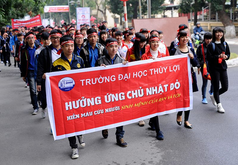 Chủ nhật Đỏ tiếp nhận 9.116 đơn vị máu ảnh 57