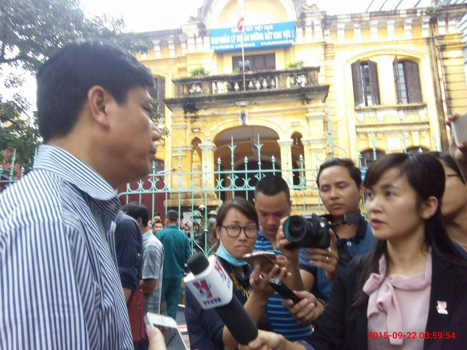 Sập nhà cũ ở Hà Nội, hai người tử vong dưới đống đổ nát ảnh 10