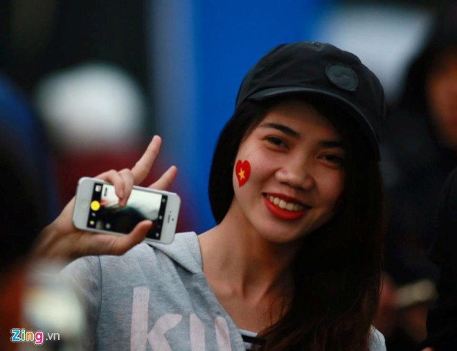 Huy Toàn giúp Olympic Việt Nam đánh bại Olympic Indonesia ảnh 4