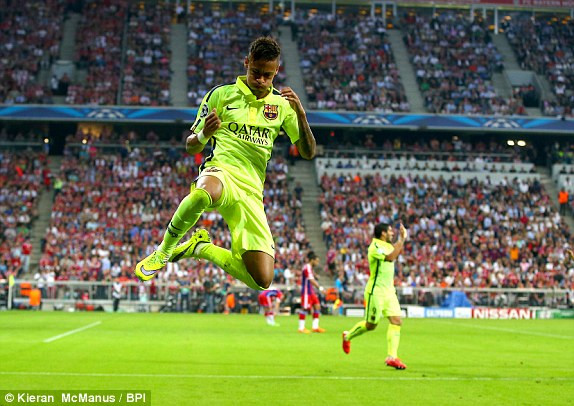 Bayern vs Barca (3-2): 'Hùm xám' lực bất tòng tâm ảnh 12