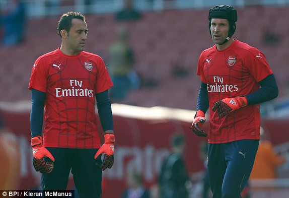 Arsenal vs M.U (3-0): Quỷ đỏ thua sốc ở Emirates ảnh 5