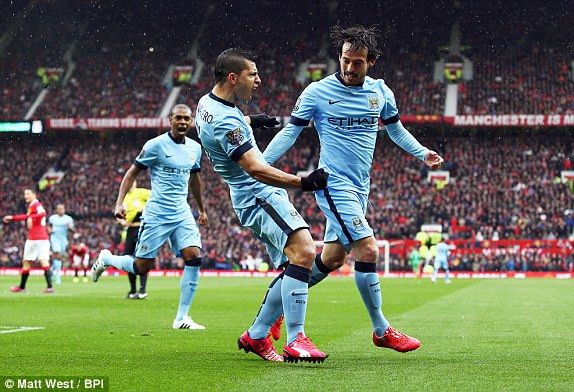 M.U-Man City (4-2): Nhuộm đỏ thành Manchester ảnh 9