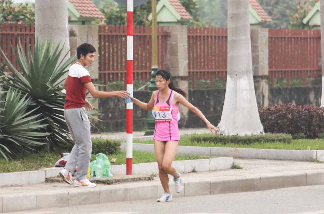 Việt dã và marathon Báo Tiền Phong: Sôi nổi đua tài ảnh 40