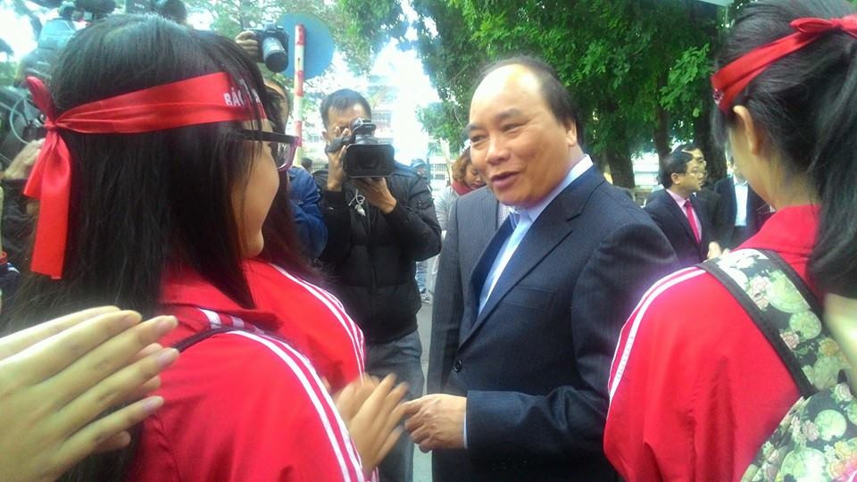 Chủ nhật Đỏ tiếp nhận 9.116 đơn vị máu ảnh 63