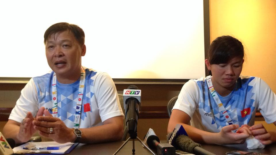 Ánh Viên rưng rưng nói lời cảm ơn thầy ảnh 10