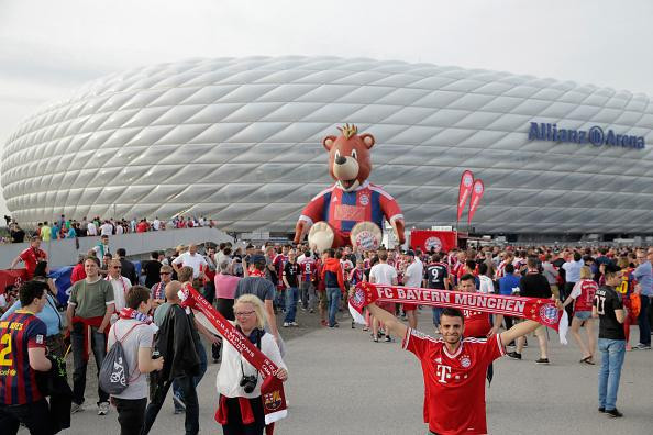 Bayern vs Barca (3-2): 'Hùm xám' lực bất tòng tâm ảnh 23