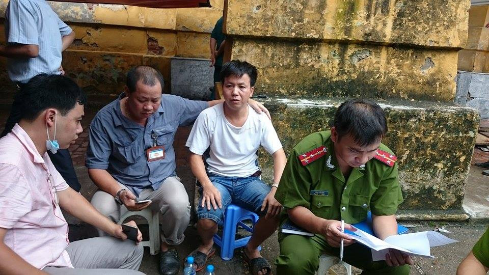 Sập nhà cũ ở Hà Nội, hai người tử vong dưới đống đổ nát ảnh 15