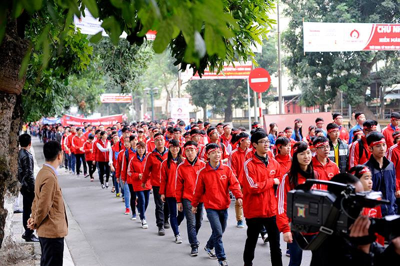 Chủ nhật Đỏ tiếp nhận 9.116 đơn vị máu ảnh 58