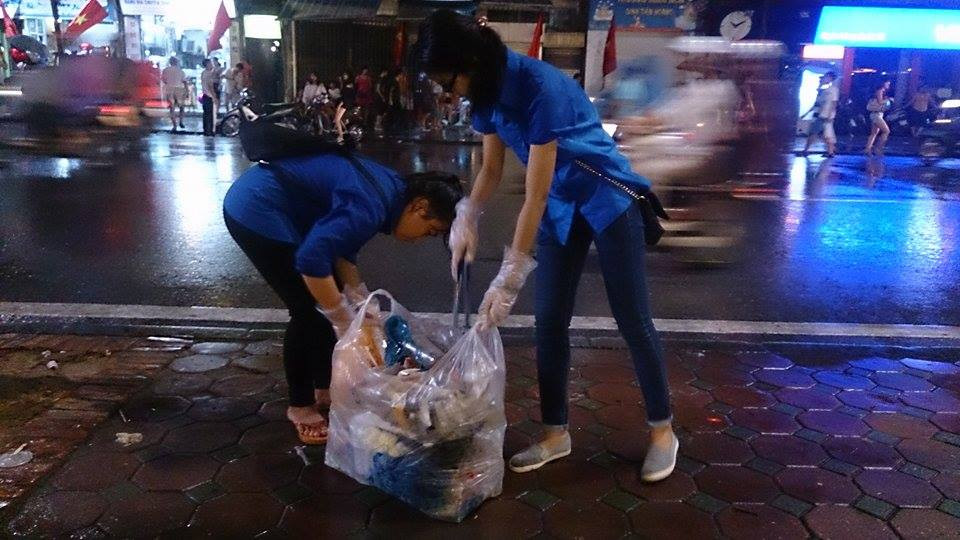 Pháo hoa rực sáng mừng Tết Độc lập ảnh 11