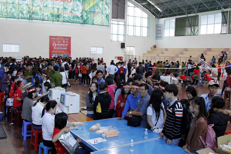 Chủ nhật Đỏ tiếp nhận 9.116 đơn vị máu ảnh 26