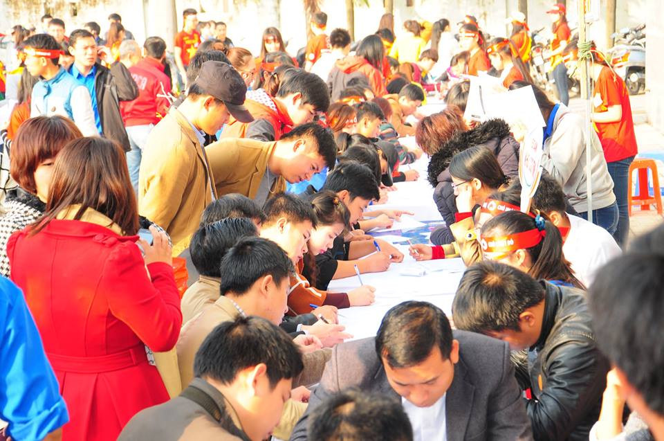 Chủ nhật Đỏ tiếp nhận 9.116 đơn vị máu ảnh 47