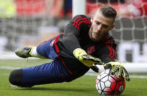 M.U vs Liverpool (3-1): Tân binh 19 tuổi 'mở tài khoản' ảnh 18