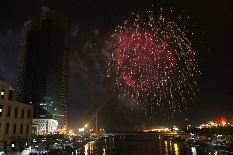 Tết Việt Online: Khắp nơi tưng bừng đón năm mới ảnh 7