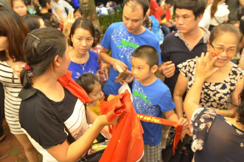 Pháo hoa rực sáng mừng Tết Độc lập ảnh 46