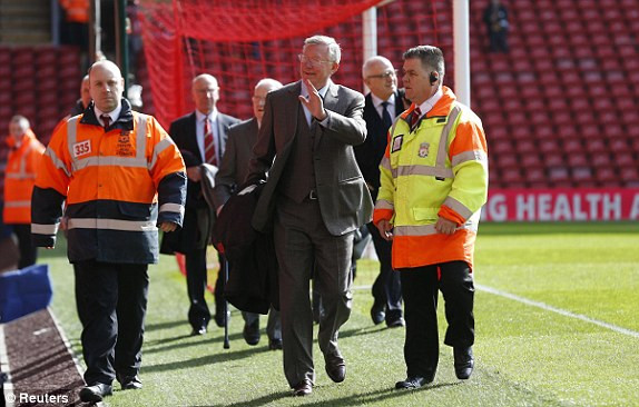 Liverpool vs M.U (1-2): Người hùng Mata ảnh 14