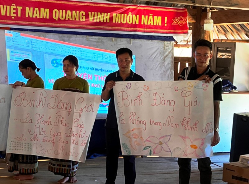 Một trong những hoạt động tuyên truyền về bình đẳng giới tại huyện miền núi Lang Chánh, Thanh Hoá.