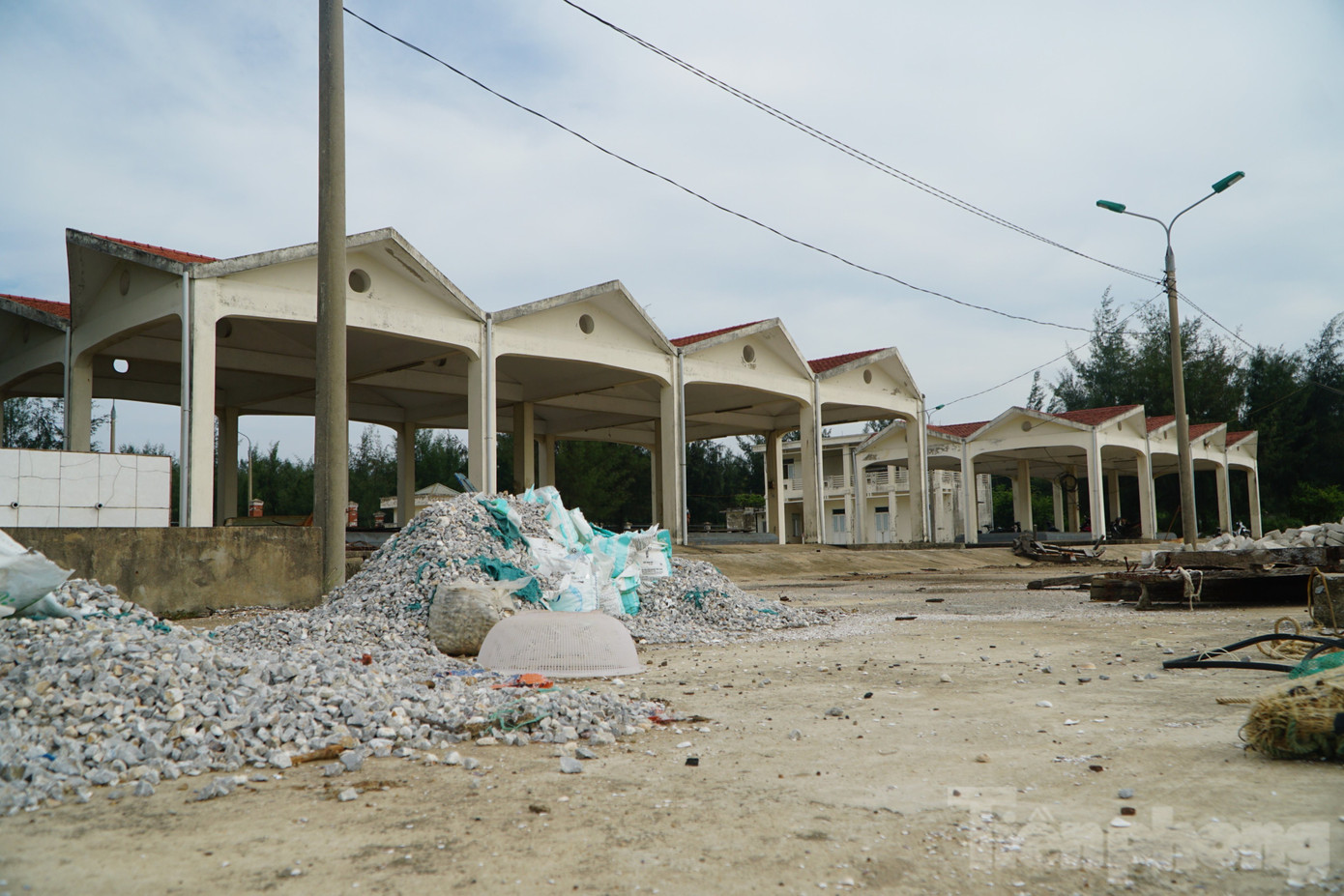 Công trình bến cá Hoằng Phụ, huyện Hoằng Hoá, Thanh Hoá bỏ không nhiều năm