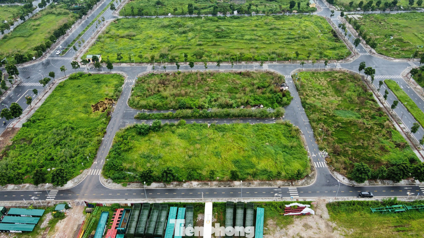 Được biết, dự kiến giá khởi điểm phục vụ công tác đấu giá đối với diện tích hơn 27.287m2 của 2 ô đất trên là hơn 2.147 tỷ đồng (khoảng 78,7 triệu đồng/m2).