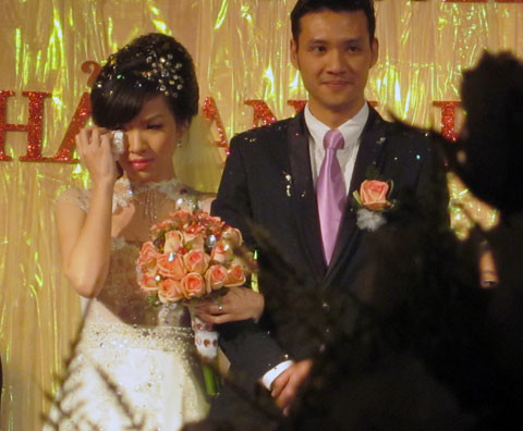 Những đám cưới lần 2 được quan tâm hơn cả lần đầu của mỹ nhân Việt ảnh 5