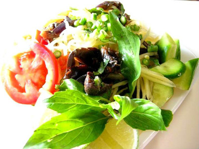 Gỏi đu đủ ba khía