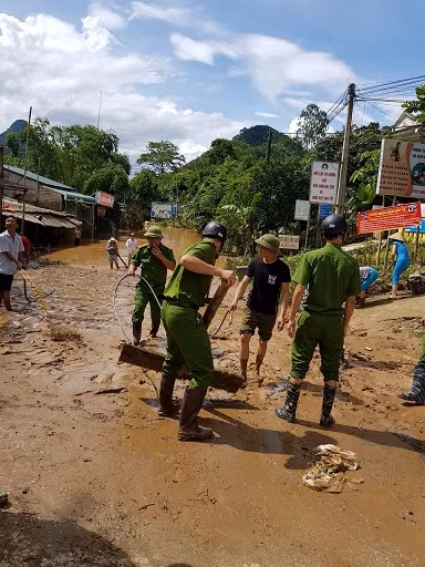Ba người mất tích do sạt lở, lũ cuốn ở Thanh Hóa ảnh 1