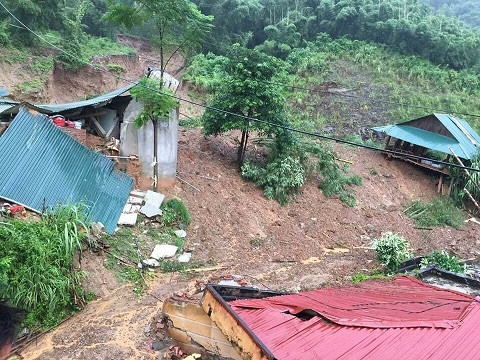 Gần 100 hộ dân vùng lũ Mường Lát vẫn phải đi ở nhờ ảnh 5