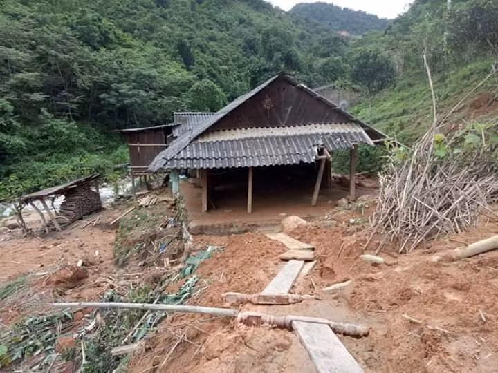 Hình ảnh mưa lũ tàn phá khủng khiếp ở Mường Lát ảnh 8