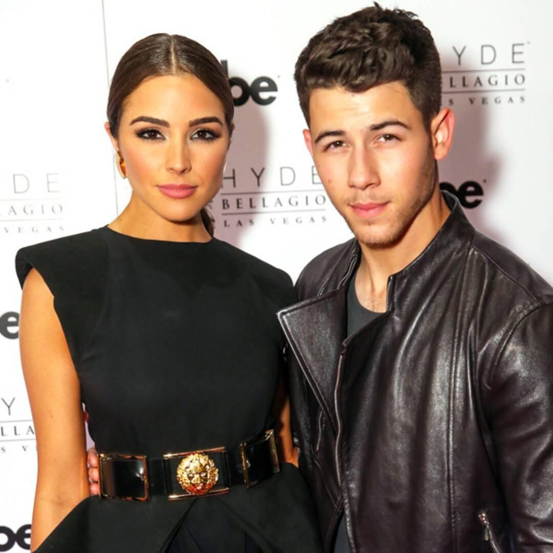 Olivia Culpo cũng nổi tiếng showbiz với những mối tình cùng toàn những anh chàng đẹp trai, nổi tiếng. Cô từng yêu rất nhiều cầu thủ nhưng nổi tiếng nhất là mối tình với anh chàng ca sĩ điển trai Joe Jonas. Cặp đôi chia tay vào năm 2015, Joe Jonas sau đó nên duyên vợ chồng với Hoa hậu thế giới Priyanka Chopra còn Olivia đến nay vẫn lẻ bóng.