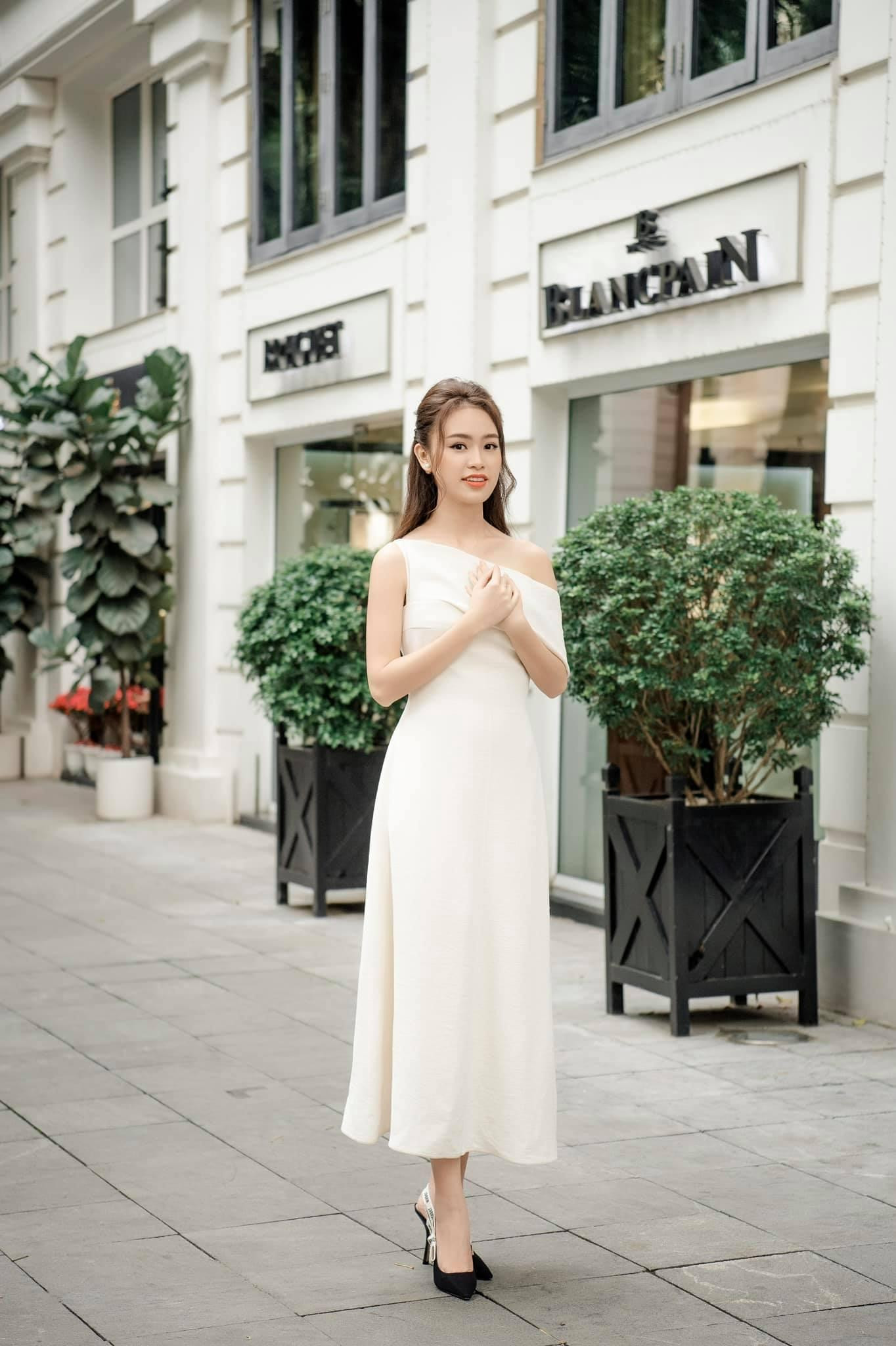 Sau rất nhiều thành tích ấn tượng đã đạt được, hiện tại Ngọc Vân chọn con đường trở thành giảng viên tại Đại học Ngoại thương Hà Nội đồng thời đang theo học cao học chuyên ngành Quản lý Kinh tế.