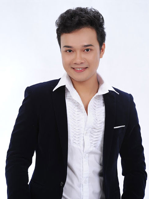 Nguyễn Thành Trung - Sinh năm: 1988 – Quê quán: Hà Nội. Thành Trung hiện đang là người dẫn một số chương trình cho Đài VTC như “Phong cách số” trên VTC2, “Chuyện ngôi sao” và “iTV” trên VTC HD. Anh đã đoạt giải triển vọng cuộc thi Diễn viên điện ảnh – truyền hình năm 2010. Ngoài ra, Trung còn đảm nhận vai nam chính trong bộ phim truyền hình “Mùa tinh khôi” của đạo diễn Đào Duy Phúc, phát song trên VTV3 năm 2011. Không dừng ở đó, Thành Trung còn tham gia cả lĩnh vực âm nhạc. Ngoài việc đi hát, anh còn là chủ một công ty chuyên thực hiện video clip và thu âm cho ca sĩ