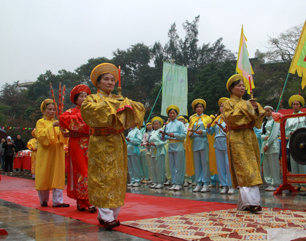 Nghi thức tế lễ diễn ra trong không khí trang trọng linh thiêng