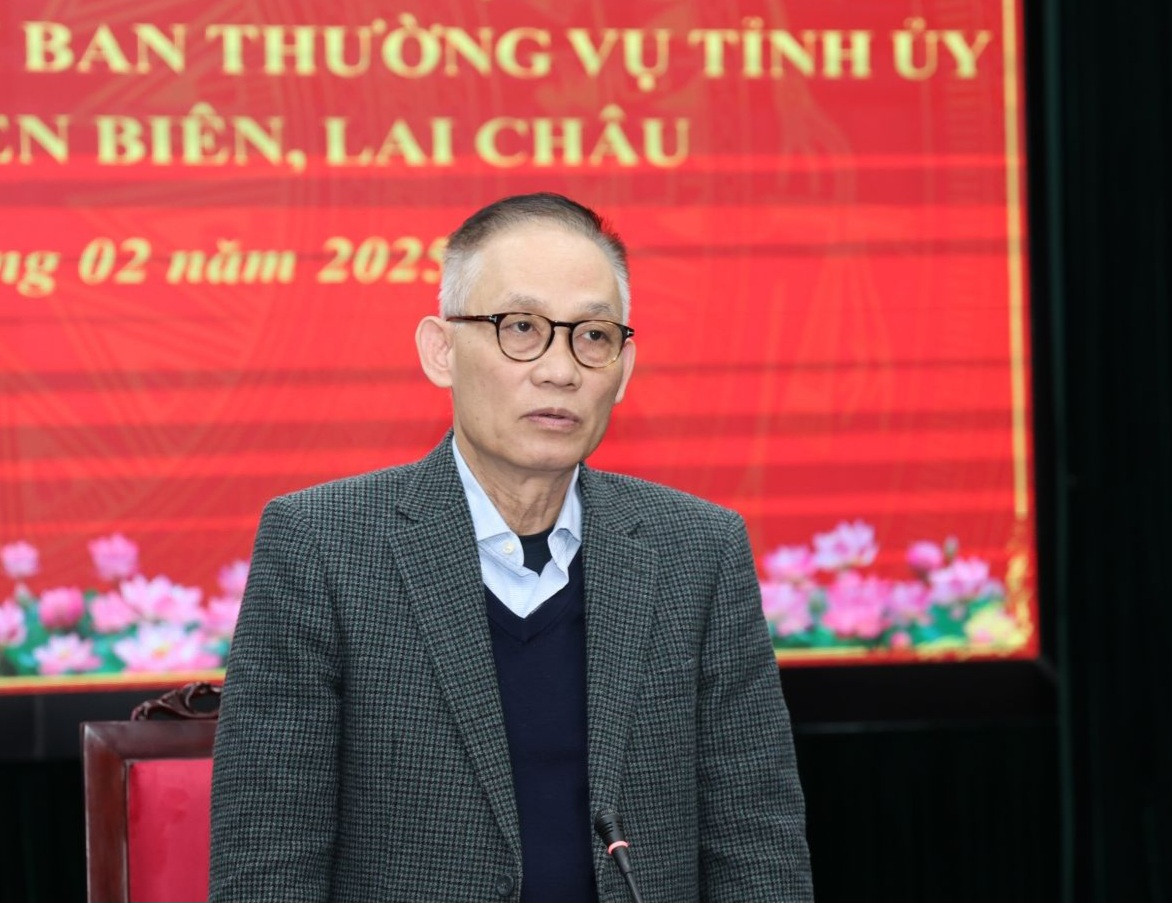 Đồng chí Lê Hoài Trung phát biểu chỉ đạo. Đồng chí Lê Hoài Trung phát biểu chỉ đạo.