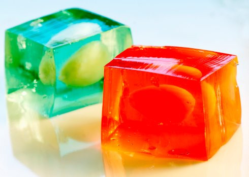 Trẻ ăn nhiều thạch có thể bị ngộ độc