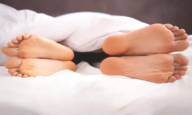 Chàng từng nghĩ, yêu không cần sex mới là tình yêu đích thực.