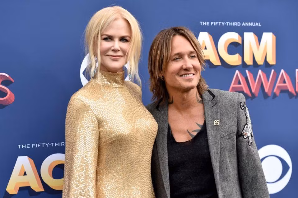 'Thiên nga Úc' Nicole Kidman trẻ đẹp ngỡ ngàng ảnh 6